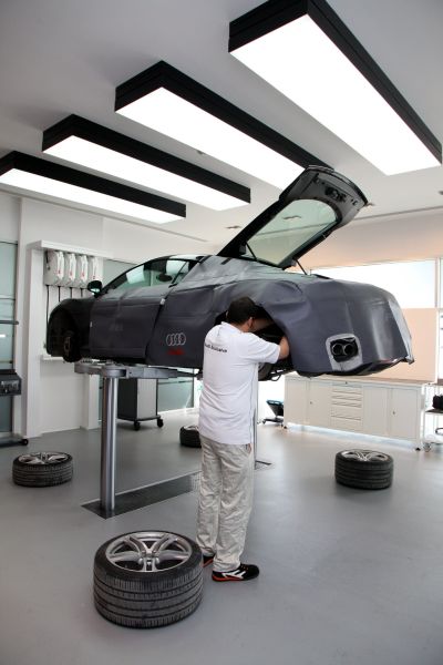 1338548932_Audi_Exclusice_Servis_002