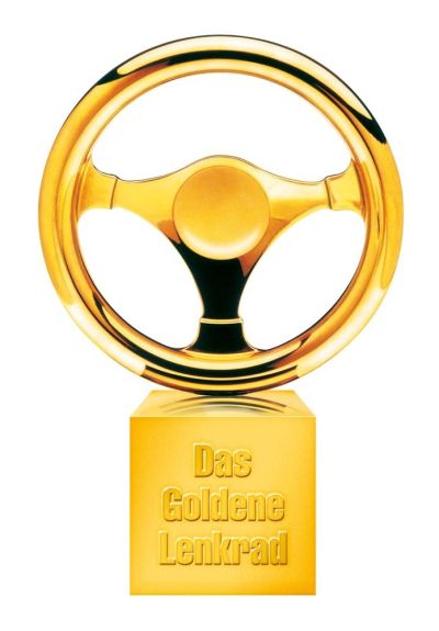 golden-steering-wheel