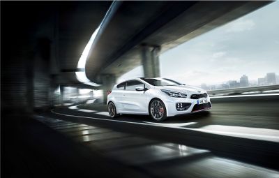 Kia pro_ceed GT 01