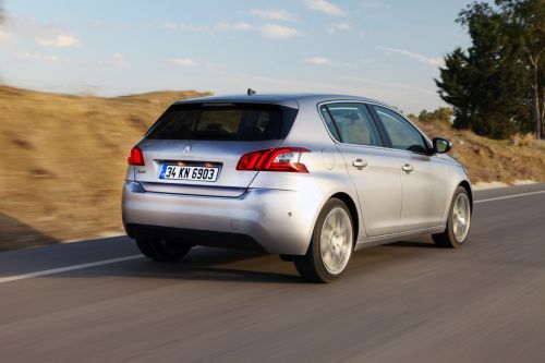 YENİ PEUGEOT 308_04
