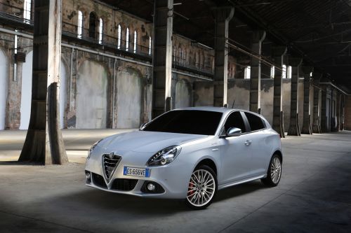 ALFA ROMEO GIULIETTA-4