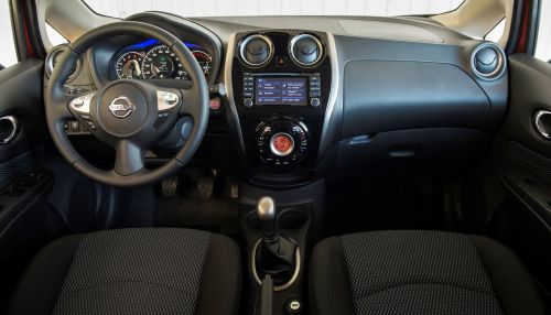 nissan-yeni-note-ic-01