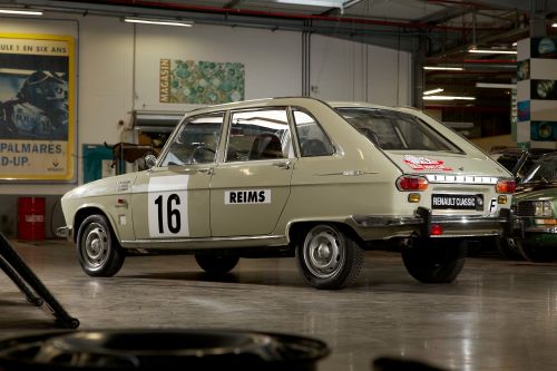 Renault_64950_global_en