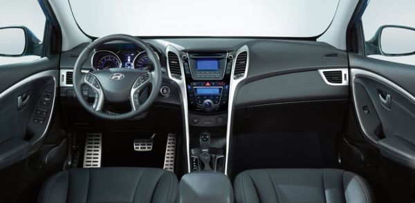 Yeni-Hyundai-i30-CW-İç-Tasarım