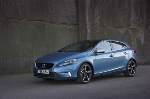 Volvo V40 R-Design - model year 2016, exterior Colour: Power Blue