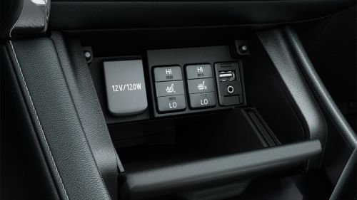 toyota-auris-2015-interior-tme-025-a-full_tcm-3043-387883