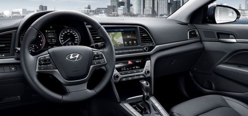 Otomobilport.com_.tr_.Yeni_.Hyundai.Elantra.8