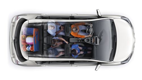 toyota-verso-2016-interior-tme-018-full_tcm-3043-616669