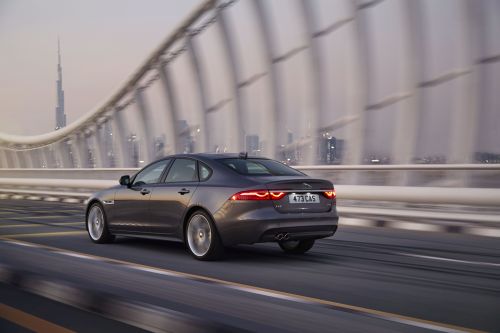 Yeni Jaguar XF-2