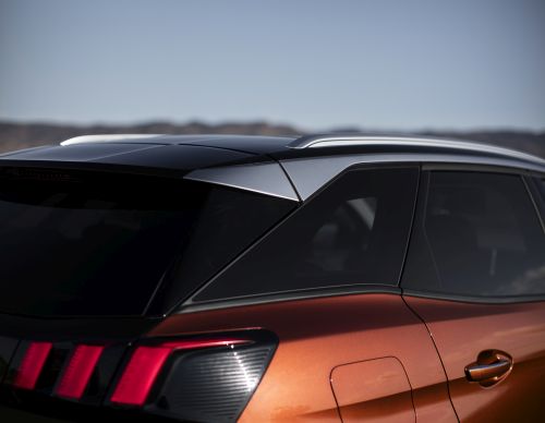 peugeot_3008_1605pc_207